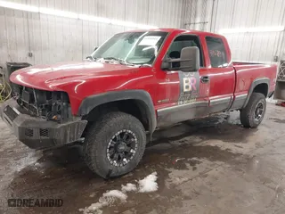2002 Chevrolet Silverado 1500 LT with VIN 2GCEK19T221128475, listed as a IAAI auction lot 41518914 with 312,202 mi miles. Bid and sale history available at carsss.com. Image 2.