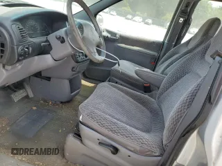 2000 Dodge Caravan z VIN 2B4GP24G9YR866372, wystawiony jako Copart lot #67714764 z przebiegiem 170 123 mil mil oraz Szkoda całkowita • Salvage title. Historia ofert i sprzedaży dostępna na DreamBid. Obrazek 7.