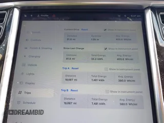 2014 Tesla Model S 60 с VIN 5YJSA1H14EFP44251, выставлен на аукционе IAAI как лот 42267250 с пробегом 60 560 миль миль и . История ставок и продаж доступна на DreamBid. Изображение 7.