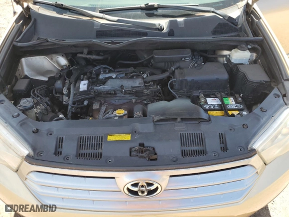 2011 Toyota Highlander with VIN 5TDZA3EH6BS008723, listed as a Copart auction lot 50793225 with 215,030 mi miles and Clean Title. Bid and sale history available at carsss.com. Image 12.