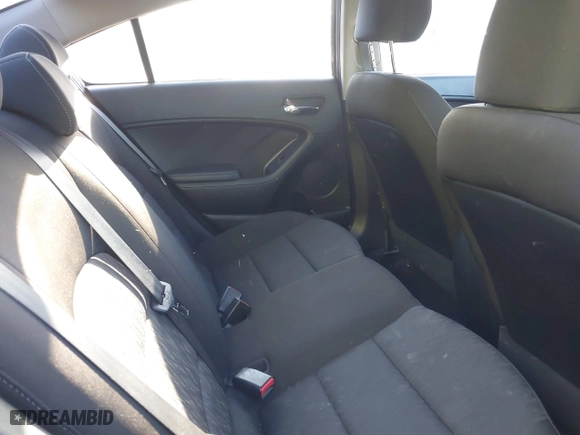 2016 Kia Forte LX with VIN KNAFK4A61G5612006, listed as a IAAI auction lot 41772530 with 86,647 mi miles. Bid and sale history available at carsss.com. Image 8.
