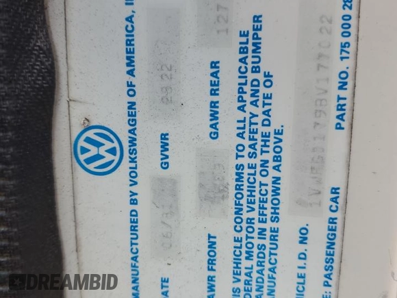 1981 Volkswagen Rabbit z VIN 1VWFG0179BV177022, wystawiony jako Copart lot #65369204 z przebiegiem 168 444 mil mil oraz Szkody całkowita. Historia ofert i sprzedaży dostępna na DreamBid. Obrazek 13.