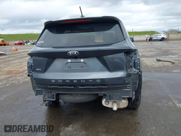 2021 Kia Sorento LX z VIN 5XYRGDLC7MG043279, wystawiony jako IAAI lot #41814356 z przebiegiem 97 094 mil mil oraz . Historia ofert i sprzedaży dostępna na DreamBid. Obrazek 16.