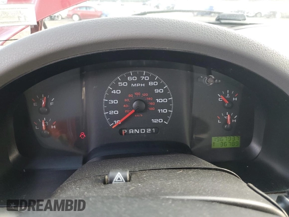 2007 Ford F-150 XL with VIN 1FTRF14W67KA80588, listed as a Copart auction lot 86650324 with 196,793 mi miles and Clean title. Bid and sale history available at DreamBid. Image 9.
