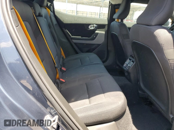 2023 Polestar 2 Performance z VIN YSMET3KA1PL126689, wystawiony jako Copart lot #62905394 z przebiegiem 32 378 mil mil oraz Nie do naprawy • Non repairable. Historia ofert i sprzedaży dostępna na DreamBid. Obrazek 10.
