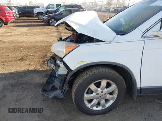 2007 Honda CR-V EX-L with VIN JHLRE38797C015541, listed as a IAAI auction lot 42056242 with 138,702 mi miles and . Bid and sale history available at carsss.com. Image 6.