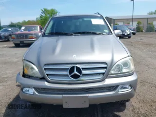 2005 Mercedes-Benz M 350 with VIN 4JGAB57E25A531968, listed as a IAAI auction lot 42152817 with 138,241 mi miles and . Bid and sale history available at DreamBid. Image 12.