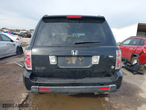 2007 Honda Pilot EX-L with VIN 5FNYF28557B027087, listed as a IAAI auction lot 41356244 with 183,923 mi miles. Bid and sale history available at carsss.com. Image 17.