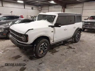 2021 Ford Bronco with VIN 1FMEE5DP6MLA71957, listed as a IAAI auction lot 41587072 with 42,896 mi miles and . Bid and sale history available at DreamBid. Image 17.