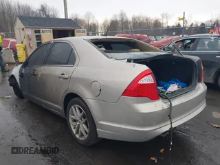2010 Ford Fusion SEL with VIN 3FAHP0CG8AR203202, listed as a IAAI auction lot 41641586 with 1 mi miles. Bid and sale history available at carsss.com. Image 3.