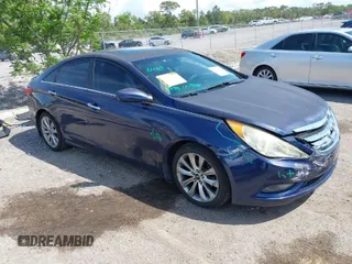 2012 Hyundai Sonata Limited with VIN 5NPEC4AB8CH452242, listed as a IAAI auction lot 41936932 with 136,540 mi miles and . Bid and sale history available at carsss.com. Image 1.