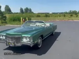 1972 Cadillac Eldorado z VIN 6L67S2Q400690, wystawiony jako Copart lot #61687145 z przebiegiem 2 923 mil mil oraz Czysty tytuł • Clean title. Historia ofert i sprzedaży dostępna na DreamBid. Obrazek 11.