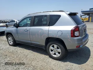 2016 Jeep Compass Latitude z VIN 1C4NJCEA8GD692985, wystawiony jako Copart lot #61872985 z przebiegiem 191 871 mil mil oraz Szkoda całkowita • Salvage title. Historia ofert i sprzedaży dostępna na DreamBid. Obrazek 2.