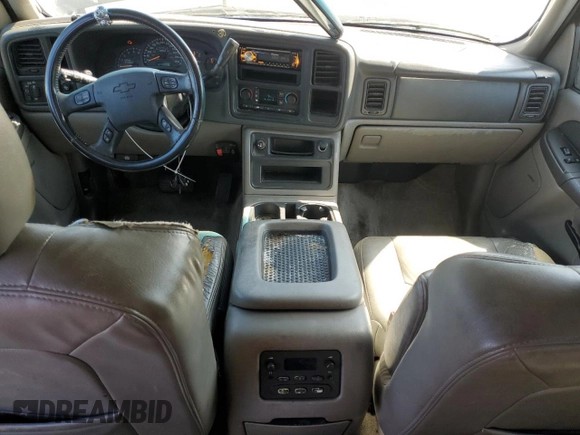 2003 Chevrolet Suburban LS with VIN 3GNEC16T43G343955, listed as a Copart auction lot 51368415 with 217,420 mi miles and Clean title. Bid and sale history available at DreamBid. Image 8.