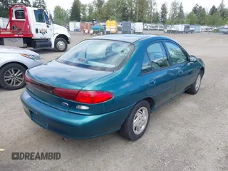 1998 Ford Escort LX with VIN 1FAFP10P9WW287021, listed as a IAAI auction lot 42259930 with 145,042 mi miles and . Bid and sale history available at DreamBid. Image 4.