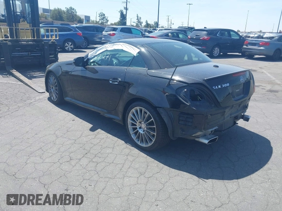2011 Mercedes-Benz SLK 300 with VIN WDBWK5EA8BF241371, listed as a IAAI auction lot 42047271 with 100,206 mi miles and . Bid and sale history available at DreamBid. Image 3.