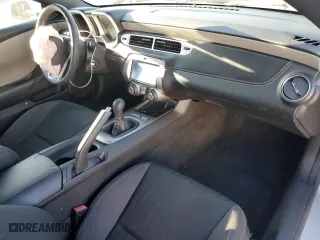 2013 Chevrolet Camaro LS with VIN 2G1FE1E35D9131403, listed as a Copart auction lot 88745585 with 82,530 mi miles and Salvage Title. Bid and sale history available at carsss.com. Image 8.
