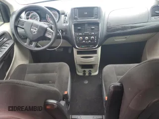 2017 Dodge Grand Caravan SE z VIN 2C4RDGBG6HR793773, wystawiony jako Copart lot #58641525 z przebiegiem 65 453 mil mil oraz Szkoda całkowita • Salvage title. Historia ofert i sprzedaży dostępna na DreamBid. Obrazek 8.