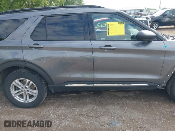2022 Ford Explorer XLT с VIN 1FMSK8DH6NGA69352, выставлен на аукционе IAAI как лот 42271312 с пробегом 44 533 миль миль и . История ставок и продаж доступна на DreamBid. Изображение 13.