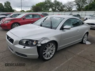 2006 Volvo C70 с VIN YV1MC682X6J001588, выставлен на аукционе Copart как лот 58046245 с пробегом 132 462 миль миль и Списание • Salvage title. История ставок и продаж доступна на DreamBid. Изображение 1.