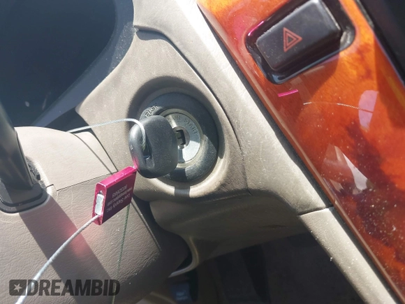 2001 Lexus RX 300 with VIN JTJGF10U410088393, listed as a IAAI auction lot 41864872 with 212,728 mi miles and . Bid and sale history available at DreamBid. Image 11.