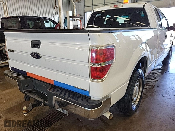 2013 Ford F-150 XL с VIN 1FTEX1CM2DFB92109, выставлен на аукционе IAAI как лот 42511178 с пробегом 249 242 миль миль и . История ставок и продаж доступна на DreamBid. Изображение 15.