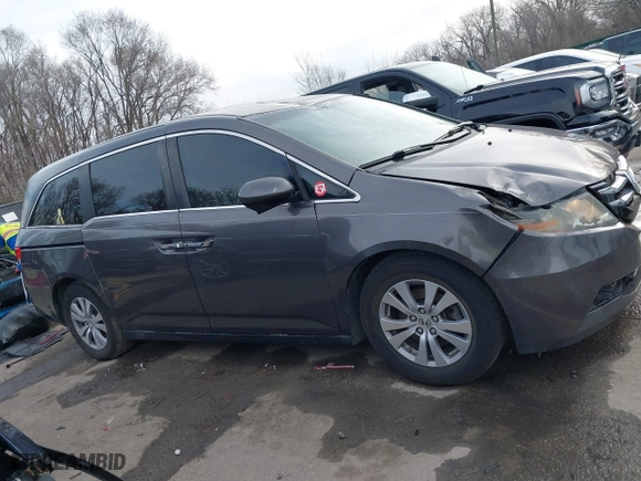 2015 Honda Odyssey EX with VIN 5FNRL5H44FB116511, listed as a IAAI auction lot 41843349 with 174,051 mi miles. Bid and sale history available at carsss.com. Image 13.
