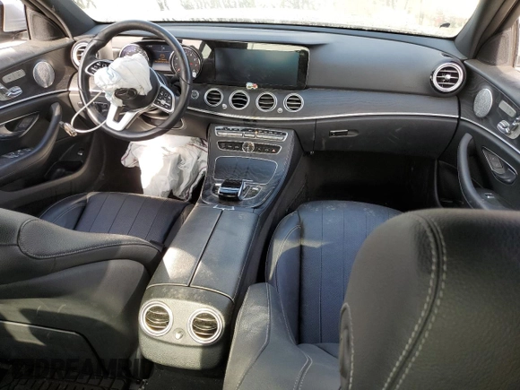 2019 Mercedes-Benz E-Class E 300 with VIN WDDZF4JB9KA582874, listed as a Copart auction lot 53976235 with 42,445 mi miles and Salvage Title. Bid and sale history available at carsss.com. Image 8.