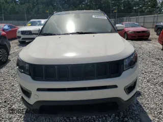 2018 Jeep Compass Latitude with VIN 3C4NJCBB9JT486816, listed as a Copart auction lot 64069555 with 62,183 mi miles and Clean title. Bid and sale history available at DreamBid. Image 5.