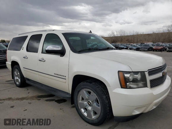 2010 Chevrolet Suburban LTZ with VIN 1GNUKKE35AR292291, listed as a Copart auction lot 49627085 with 233,359 mi miles and Salvage Title. Bid and sale history available at carsss.com. Image 4.