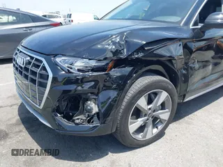 2023 Audi Q5 Premium with VIN WA1ABAFY2P2132364, listed as a IAAI auction lot 42272904 with 20,326 mi miles and . Bid and sale history available at DreamBid. Image 17.