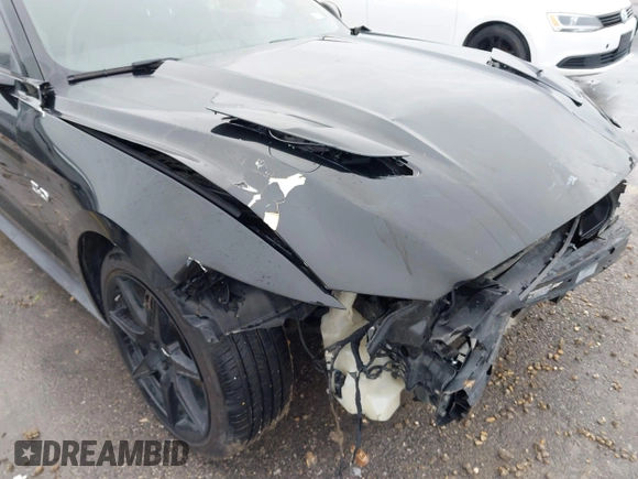 2016 Ford Mustang GT with VIN 1FA6P8CFXG5317372, listed as a IAAI auction lot 40971989 with 118,032 mi miles. Bid and sale history available at carsss.com. Image 19.