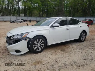 2019 Nissan Altima S z VIN 1N4BL4BV3KC229084, wystawiony jako Copart lot #51337805 z przebiegiem 104 609 mil mil oraz Szkoda całkowita • Salvage title. Historia ofert i sprzedaży dostępna na DreamBid. Obrazek 1.