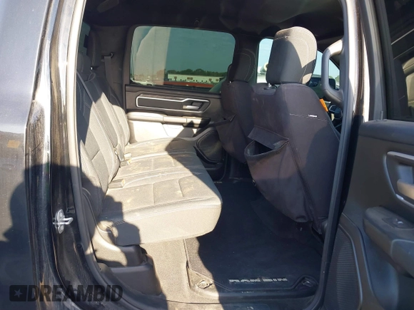 2021 Ram 1500 Big Horn with VIN 1C6SRFFT1MN520081, listed as a IAAI auction lot 42187257 with 186,011 mi miles and . Bid and sale history available at DreamBid. Image 8.
