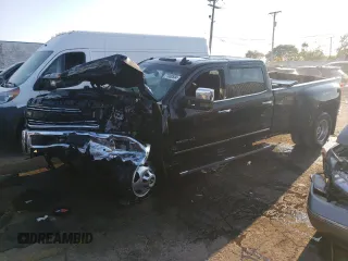 2016 Chevrolet Silverado 3500HD LTZ with VIN 1GC4K0E85GF277602, listed as a Copart auction lot 71300534 with 395,758 mi miles and Salvage Title. Bid and sale history available at carsss.com. Image 1.