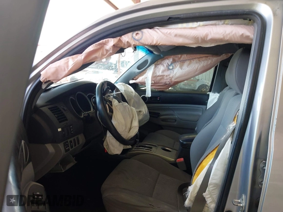 2015 Toyota Tacoma PreRunner with VIN 5TFJU4GN4FX082557, listed as a IAAI auction lot 41880190 with 234,099 mi miles and . Bid and sale history available at DreamBid. Image 5.