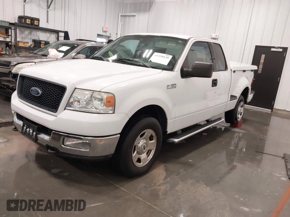 2004 Ford F-150 XLT z VIN 1FTPX04514KB70491, wystawiony jako IAAI lot #41320139 z przebiegiem 131 891 mil mil oraz . Historia ofert i sprzedaży dostępna na DreamBid. Obrazek 21.
