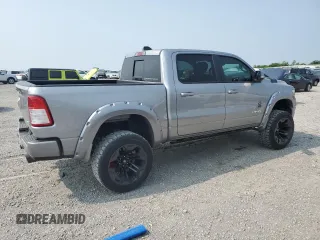 2022 Ram 1500 Big Horn z VIN 1C6SRFFT9NN135868, wystawiony jako Copart lot #59188485 z przebiegiem 30 589 mil mil oraz Szkoda całkowita • Salvage title. Historia ofert i sprzedaży dostępna na DreamBid. Obrazek 3.