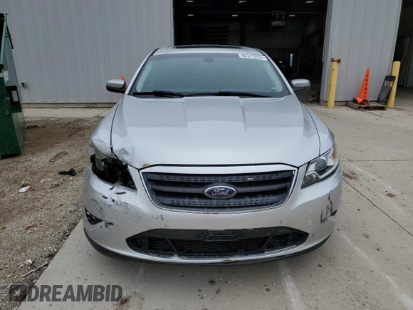 2010 Ford Taurus SHO with VIN 1FAHP2KT4AG114213, listed as a Copart auction lot 62375235 with 212,545 mi miles and Clean title. Bid and sale history available at DreamBid. Image 5.