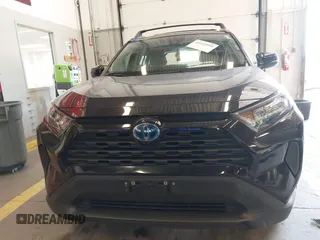 2021 Toyota RAV4 Hybrid LE z VIN 2T3M6RFV8MW011627, wystawiony jako IAAI lot #42223959 z przebiegiem 99 776 mil mil oraz . Historia ofert i sprzedaży dostępna na DreamBid. Obrazek 13.
