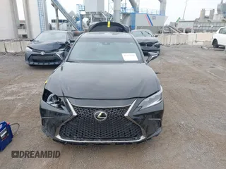 2025 Lexus ES with VIN 58AJZ1B10SU193062, listed as a IAAI auction lot 41277618 with 1,466 mi miles. Bid and sale history available at carsss.com. Image 12.