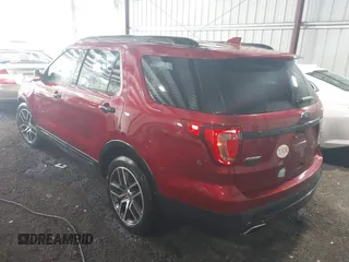 2016 Ford Explorer Sport z VIN 1FM5K8GT8GGC46435, wystawiony jako IAAI lot #42396302 z przebiegiem 124 604 mil mil oraz . Historia ofert i sprzedaży dostępna na DreamBid. Obrazek 3.