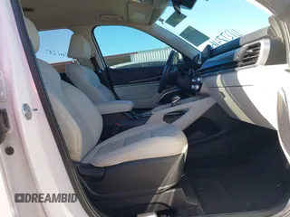 2023 Kia Telluride S with VIN 5XYP6DGC0PG402531, listed as a IAAI auction lot 41377916 with 32,717 mi miles and . Bid and sale history available at DreamBid. Image 5.