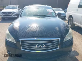 2012 Infiniti M with VIN JN1BY1AP7CM331533, listed as a IAAI auction lot 42149759 with 123,186 mi miles. Bid and sale history available at carsss.com. Image 6.