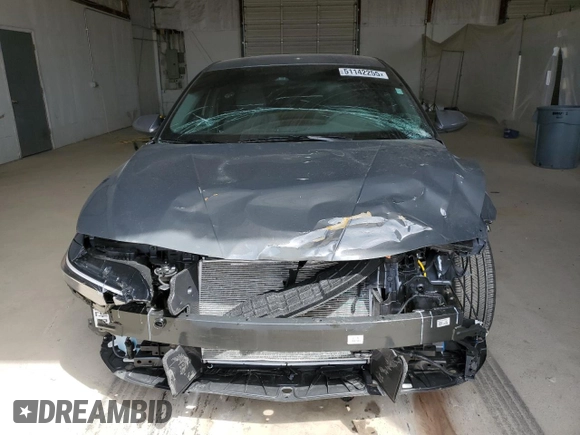 2024 Hyundai Elantra SEL z VIN KMHLM4DG4RU818817, wystawiony jako Copart lot #51142255 z przebiegiem 10 725 mil mil oraz Szkoda całkowita • Salvage title. Historia ofert i sprzedaży dostępna na DreamBid. Obrazek 5.