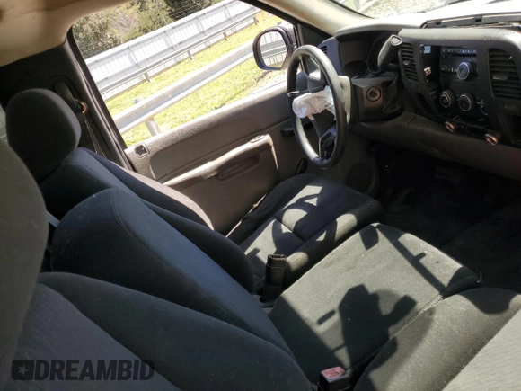 2011 GMC Sierra 1500 Work Truck z VIN 1GTN1TEX9BZ173993, wystawiony jako Copart lot #50416645 z przebiegiem 101 462 mil mil oraz Tytuł czysty. Historia ofert i sprzedaży dostępna na DreamBid. Obrazek 8.