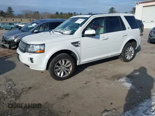 2015 Land Rover LR2 HSE Lux with VIN SALFT2BG9FH427624, listed as a IAAI auction lot 41340117 with 119,255 mi miles and . Bid and sale history available at DreamBid. Image 17.