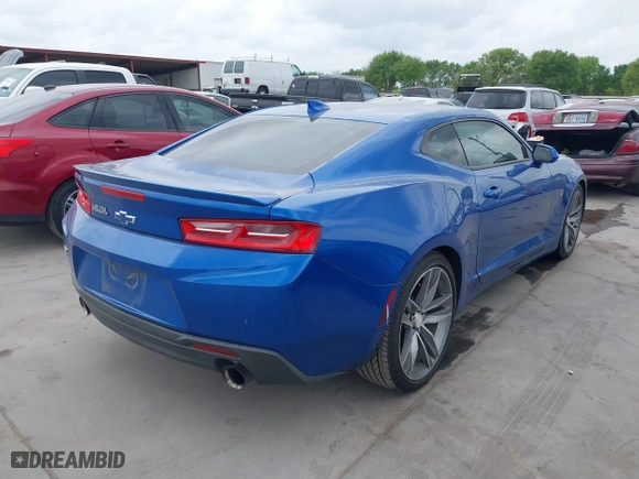 2016 Chevrolet Camaro 2LT with VIN 1G1FD1RS0G0139038, listed as a IAAI auction lot 41888250 with 101,864 mi miles. Bid and sale history available at carsss.com. Image 4.