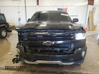 2017 Chevrolet Silverado 1500 LT with VIN 3GCUKREC8HG143224, listed as a Copart auction lot 87178744 with 136,297 mi miles and Salvage Title. Bid and sale history available at DreamBid. Image 5.