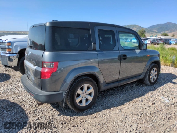 2011 Honda Element EX z VIN 5J6YH1H75BL001482, wystawiony jako Copart lot #59041055 z przebiegiem 206 361 mil mil oraz Szkoda całkowita • Salvage title. Historia ofert i sprzedaży dostępna na DreamBid. Obrazek 3.